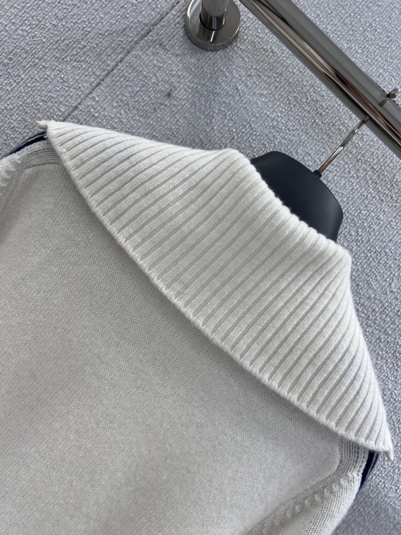 chr1st1an D10r sweaters